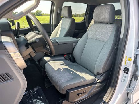 Used 2024 Ford F350 XLT image 11
