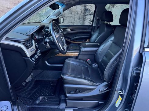Used 2019 GMC Yukon Denali w/ Denali Ultimate Package AWD/4WD image 13
