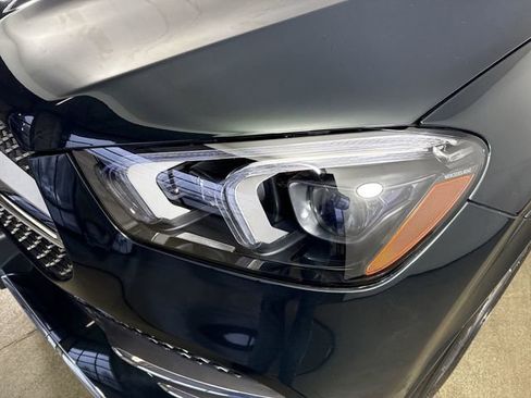 Used 2021 Mercedes-Benz GLE 350 4MATIC image 29