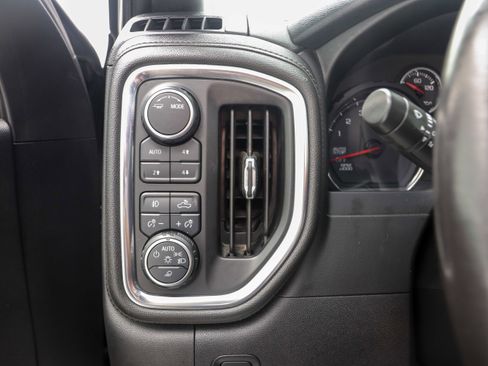 Used 2020 Chevrolet Silverado 1500 LT Trail Boss image 22