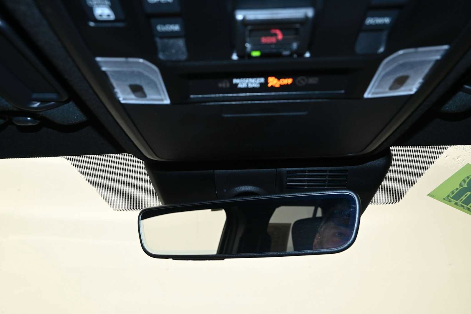 Used 2025 Toyota 4Runner Limited AWD/4WD image 17