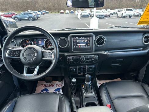 Used 2020 Jeep Wrangler Unlimited Sahara w/ LED Lighting Group image 17