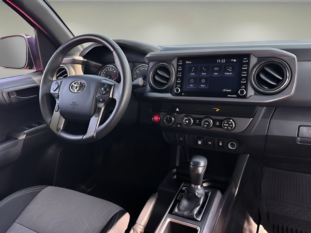 Used 2020 Toyota Tacoma TRD Off-Road AWD/4WD image 7