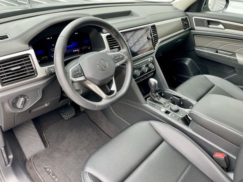 Used 2022 Volkswagen Atlas SE AWD/4WD image 13