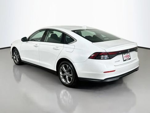 Certified 2024 Honda Accord EX image 18