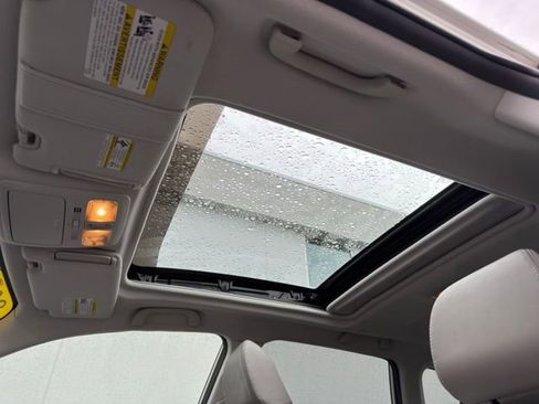 Used 2015 Subaru Forester 2.5i Limited image 19