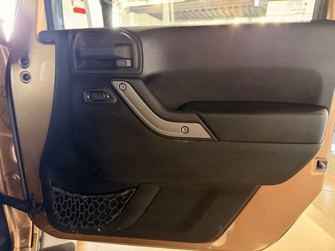 Used 2015 Jeep Wrangler Unlimited Sport w/ Quick Order Package 24S image 26