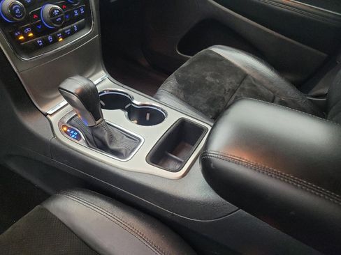 Used 2017 Jeep Grand Cherokee Altitude AWD/4WD image 26