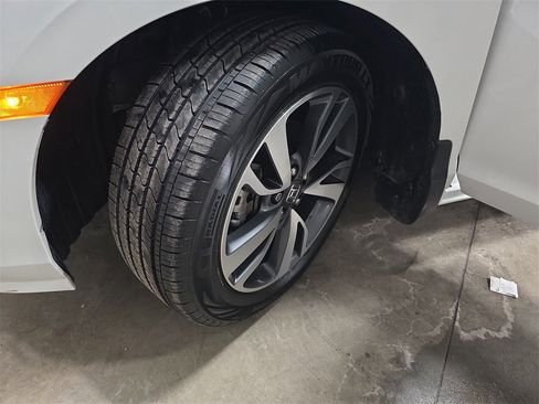 Used 2021 Honda Odyssey Touring image 37