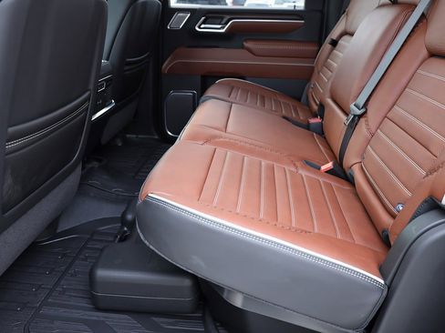 New 2026 GMC Sierra 3500 Denali Ultimate image 17