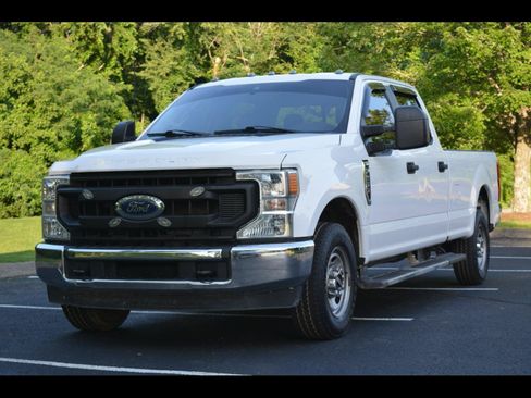 Used 2021 Ford F250 XL w/ Power Equipment Group RWD image 1