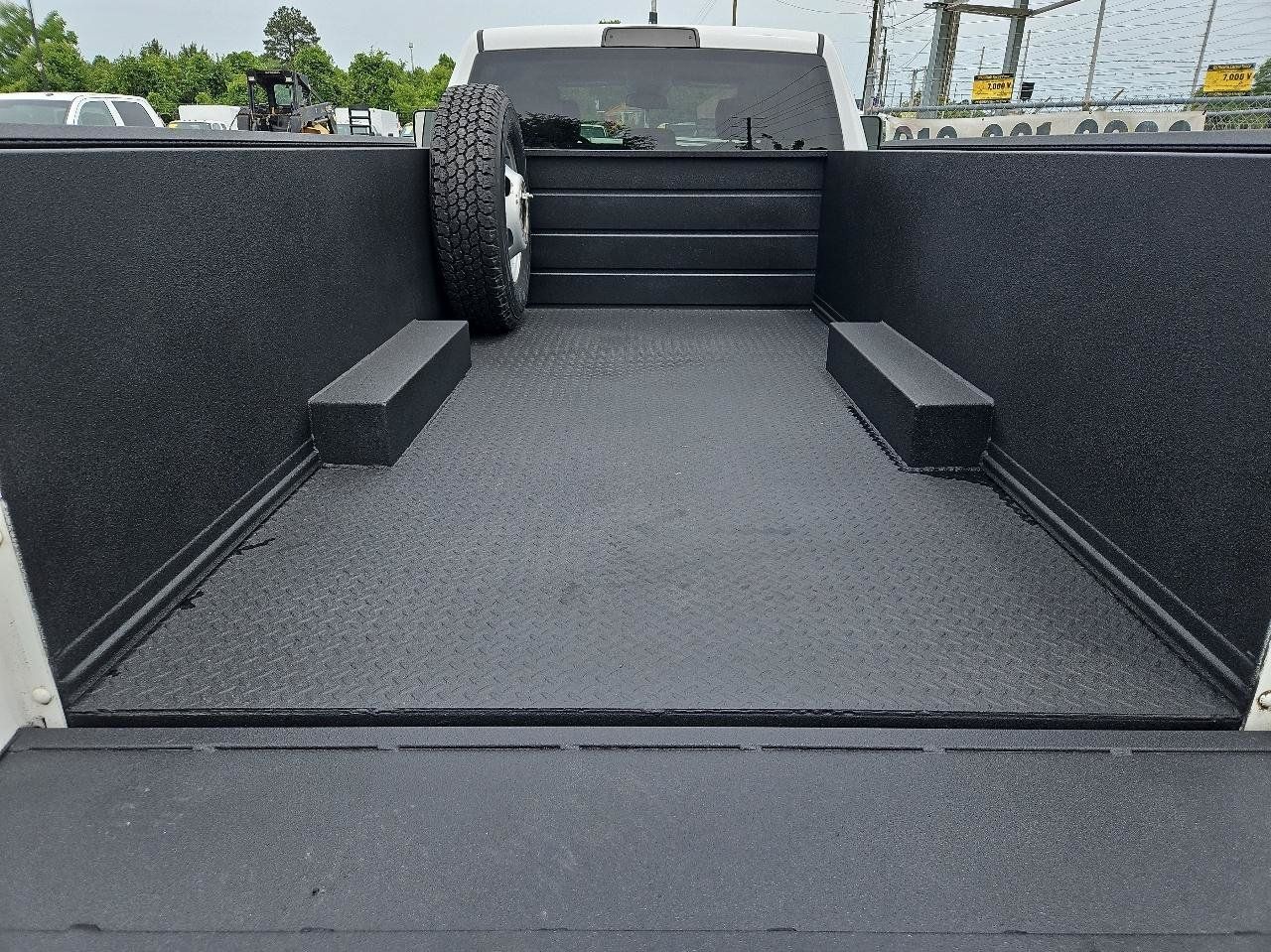 Used 2016 RAM 3500 Tradesman AWD/4WD image 23