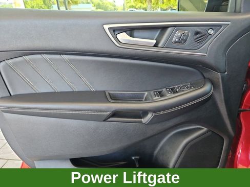 Used 2022 Ford Edge ST w/ Equipment Group 401A image 9