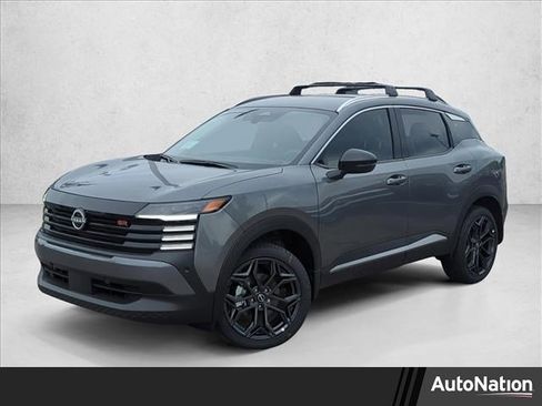 New 2026 Nissan Kicks SR w/ Cold Weather Package image 1