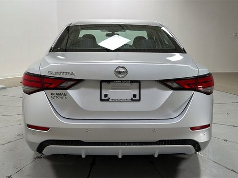 Used 2020 Nissan Sentra S image 4