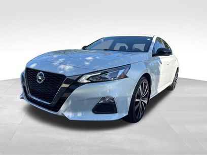 Used 2021 Nissan Altima 2.5 SR w/ SR Premium Package