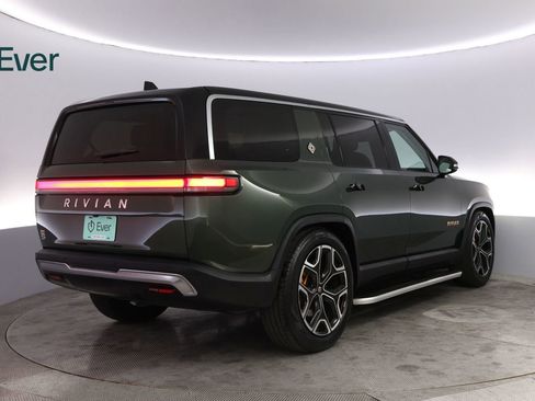 Used 2023 Rivian R1S Adventure AWD/4WD image 3