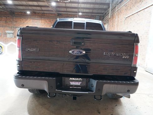 Used 2014 Ford F150 Raptor w/ Equipment Group 801A Luxury image 17