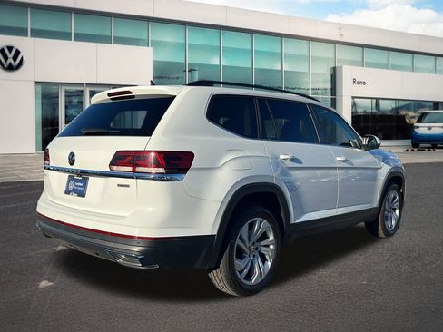 Certified 2021 Volkswagen Atlas SE image 5