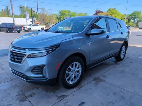 Certified 2024 Chevrolet Equinox LT FWD image 4