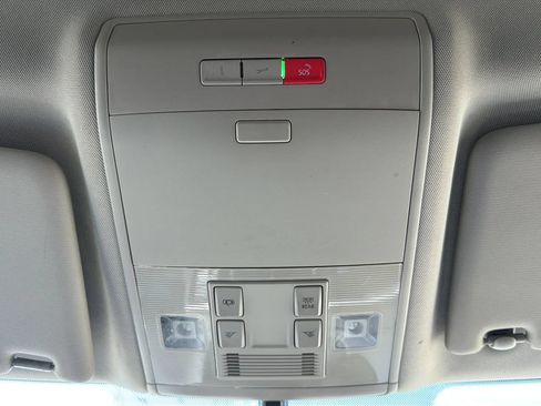 Used 2021 Volkswagen Atlas SE FWD image 21
