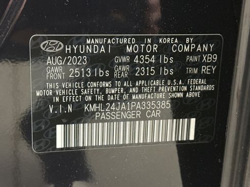 Used 2023 Hyundai Sonata SE w/ Cargo Package FWD image 11