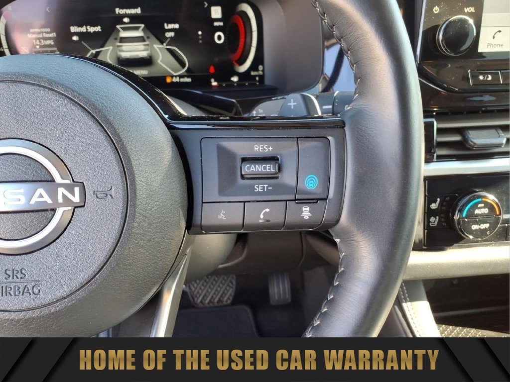 Used 2025 Nissan Pathfinder Platinum w/ Cargo Package AWD/4WD image 22