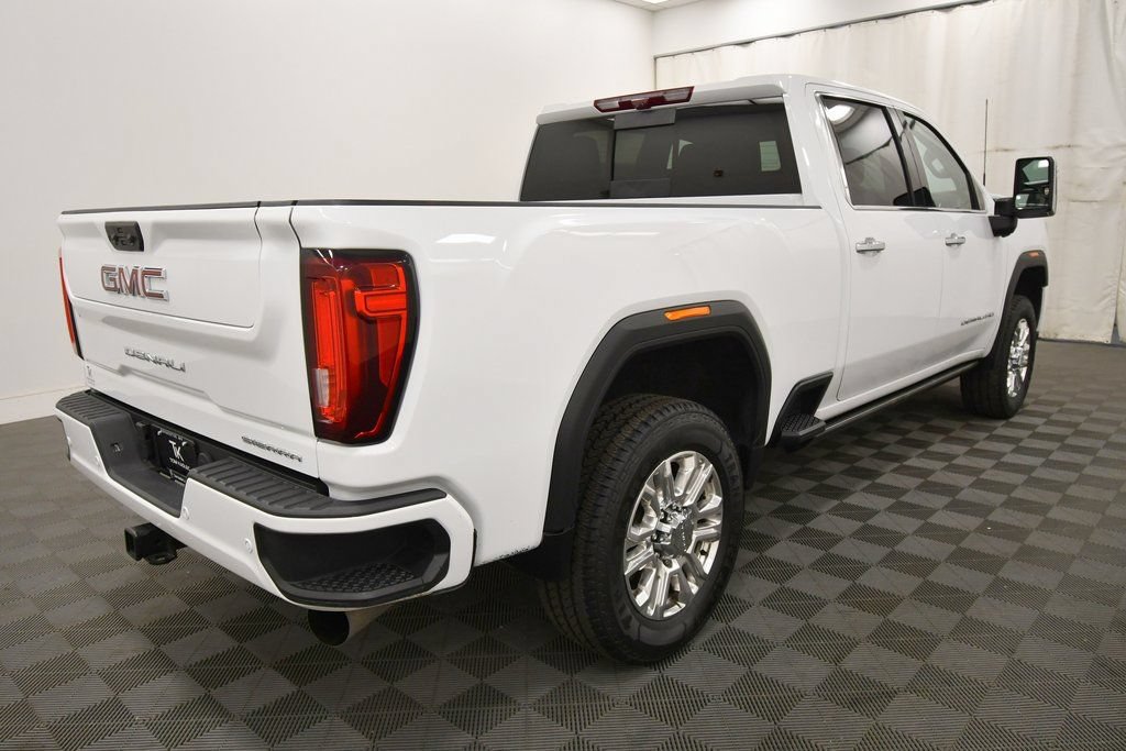 Used 2022 GMC Sierra 2500 Denali w/ Denali Ultimate Package AWD/4WD image 8