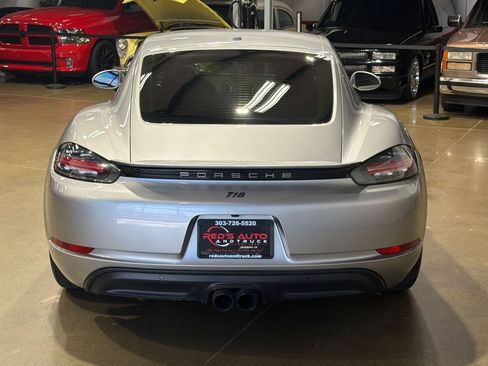 Used 2024 Porsche 718 Cayman RWD image 40
