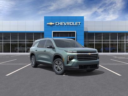 New 2027 Chevrolet Traverse LT w/ Driver Confidence Package
