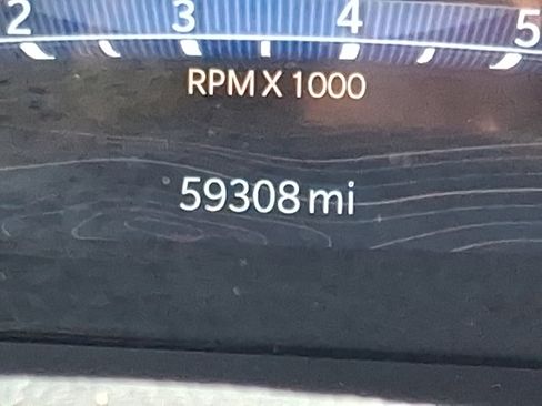 Certified 2023 Jeep Grand Cherokee Limited image 20