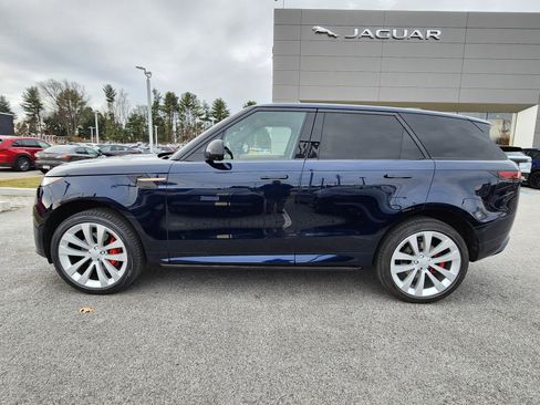 Certified 2023 Land Rover Range Rover Sport SE Dynamic image 5
