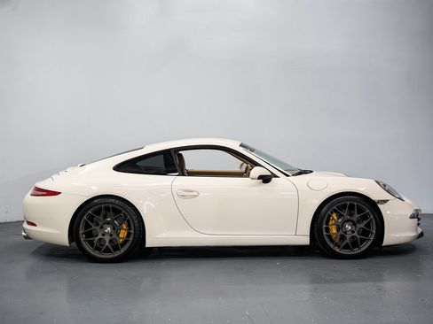 Used 2012 Porsche 911 Carrera S RWD image 2