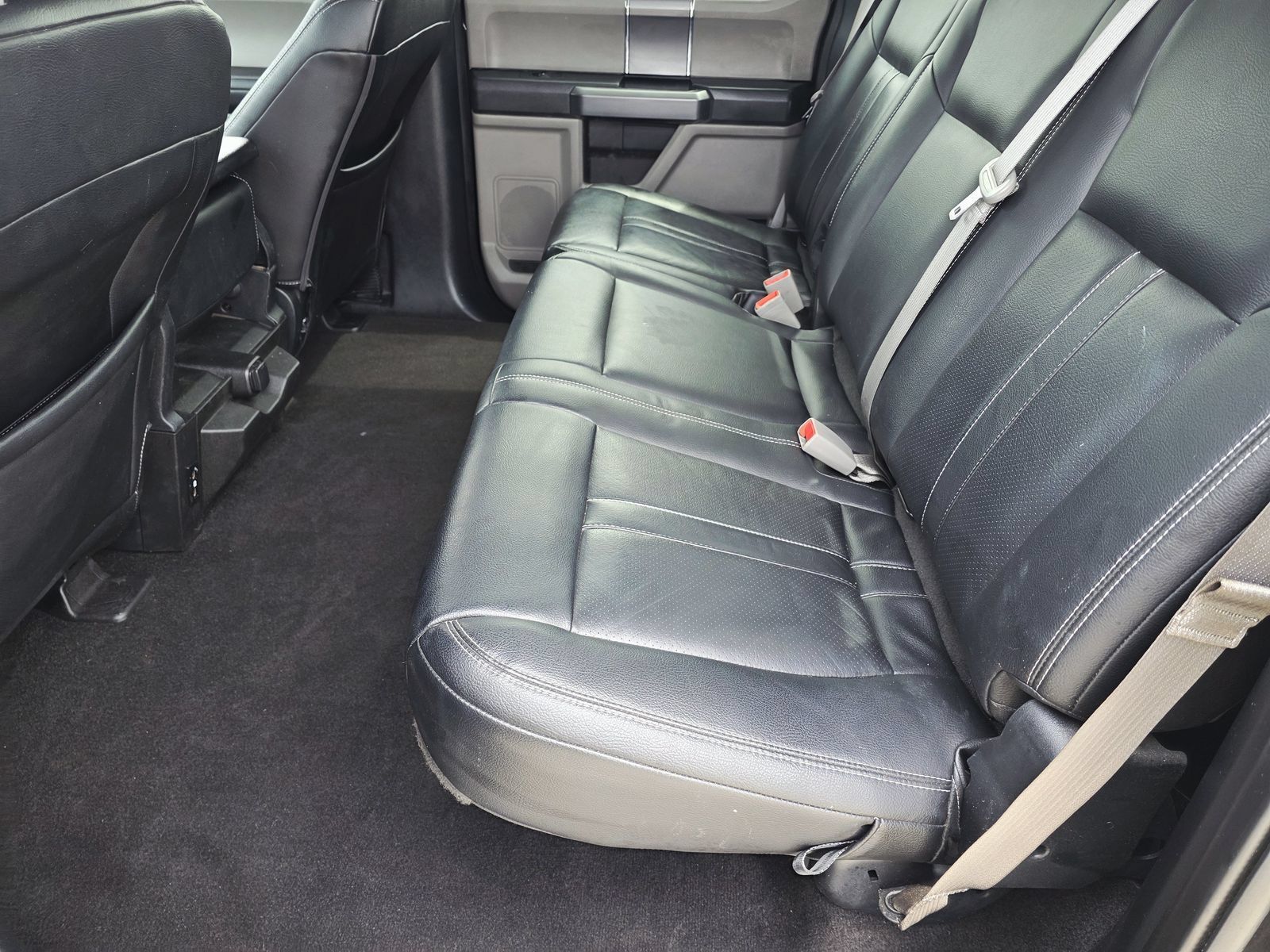 Used 2020 Ford F150 XLT w/ Equipment Group 302A Luxury RWD image 18
