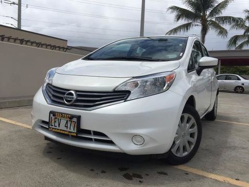Used 2015 Nissan Versa Note SV image 1