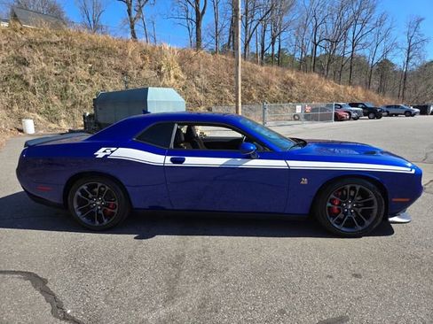 Used 2021 Dodge Challenger R/T Scat Pack w/ Plus Package image 8