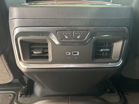 Used 2026 GMC Sierra 2500 Denali Ultimate AWD/4WD image 17