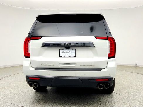 Used 2023 GMC Yukon Denali Ultimate AWD/4WD image 6