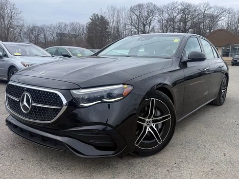 Used 2025 Mercedes-Benz E 450 4MATIC Sedan image 1