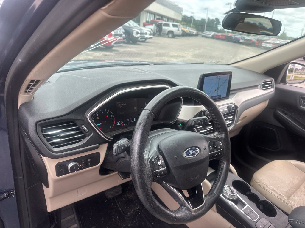 Used 2020 Ford Escape SEL FWD image 13
