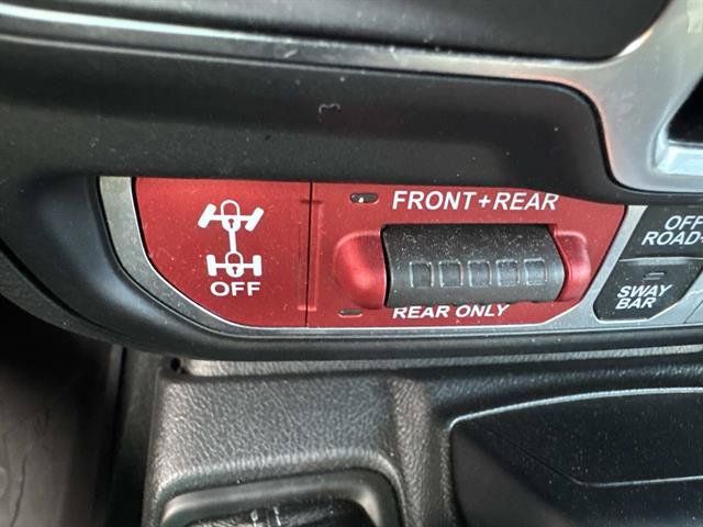 Used 2026 Jeep Wrangler Unlimited Rubicon AWD/4WD image 16