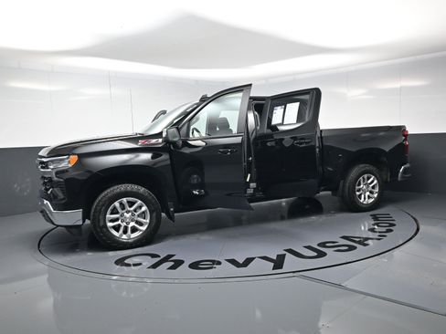 Certified 2024 Chevrolet Silverado 1500 LT image 19