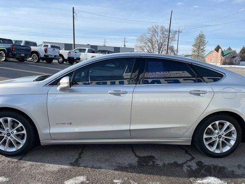 Used 2019 Ford Fusion SEL image 5