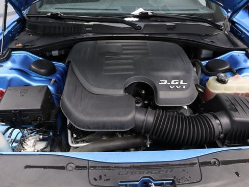 Used 2023 Dodge Charger GT w/ Technology Group image 13