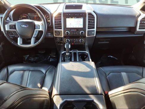 Used 2019 Ford F150 Platinum w/ Equipment Group 701A Luxury image 13