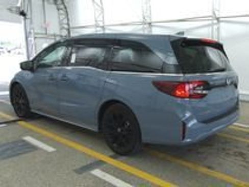 Used 2025 Honda Odyssey Sport-L image 17