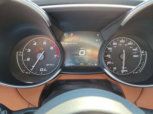 Used 2019 Alfa Romeo Giulia Ti RWD image 9