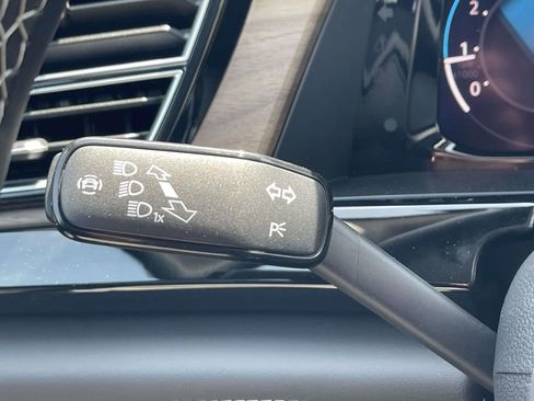 New 2026 Volkswagen Atlas SE FWD image 24