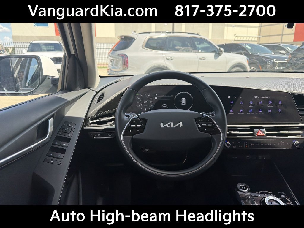 Certified 2024 Kia Niro Wind FWD image 13