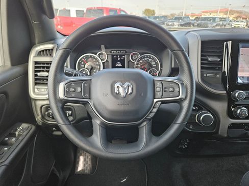 New 2026 RAM 1500 Express image 18